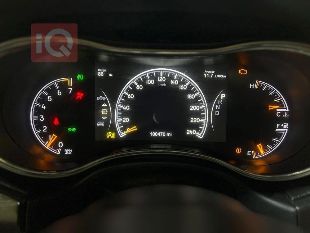 جيب جراند شيروكي